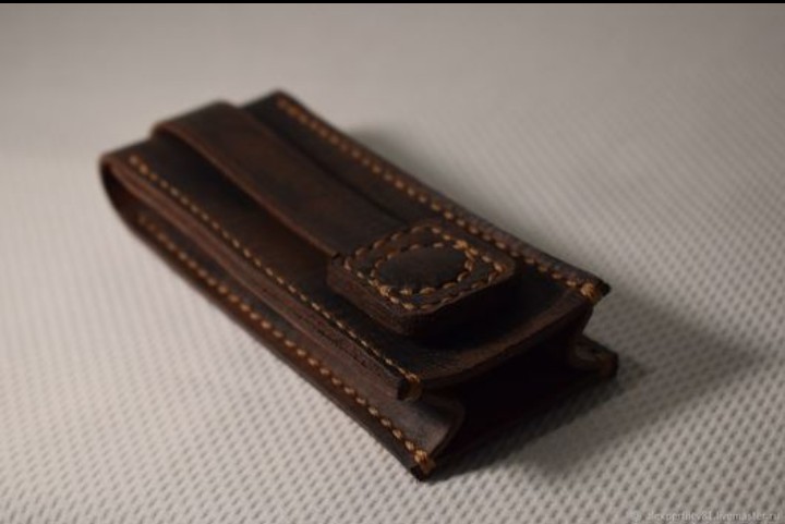 Vintage Leather key holder, key case brown leather key pouch - Image 5