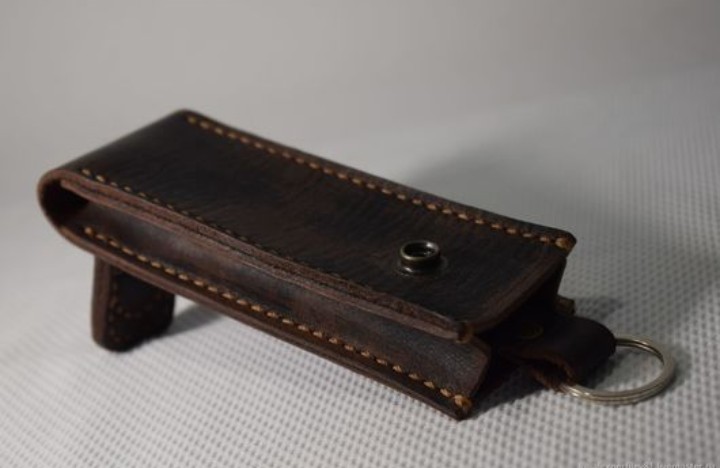 Vintage Leather key holder, key case brown leather key pouch - Image 3