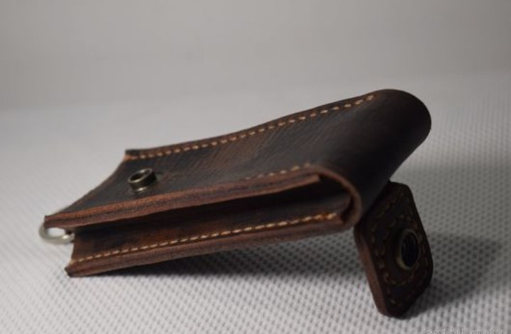 Vintage Leather key holder, key case brown leather key pouch - Image 2